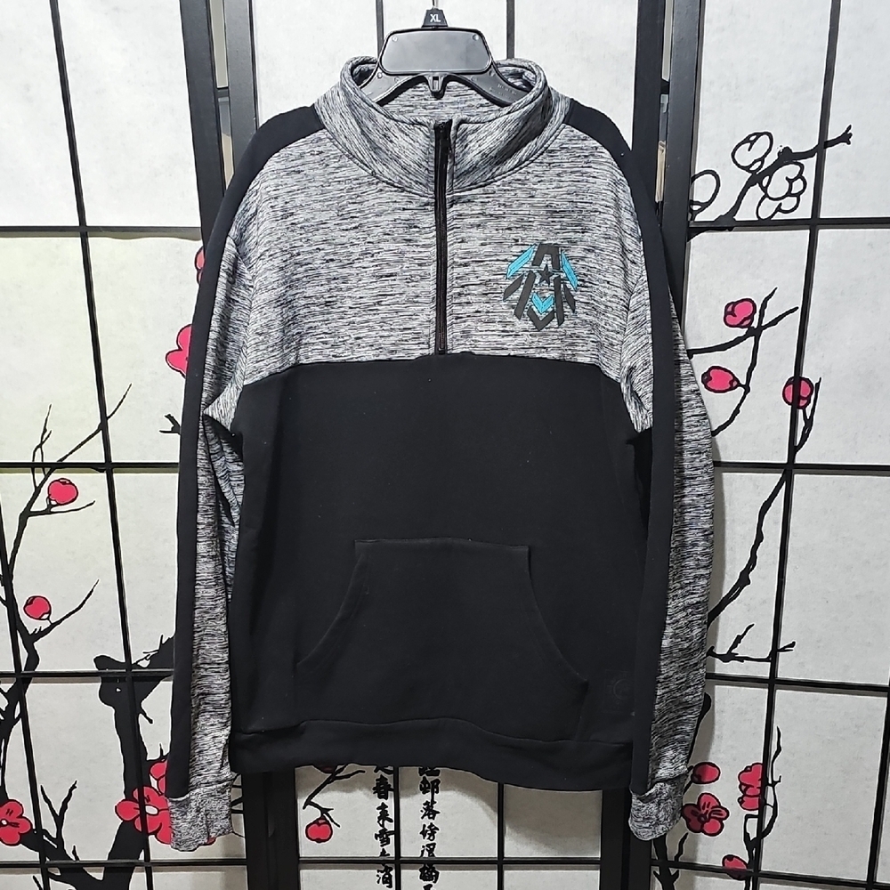 American Fighter Gray and Black Pullover Quarter Zip Sweater Size Large